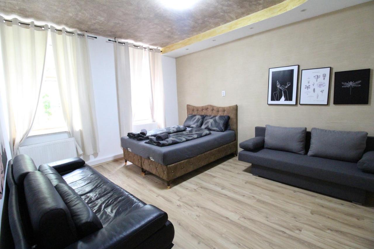 Private Quad Bedroom With Bathroom Rf3 Wien Exterior foto